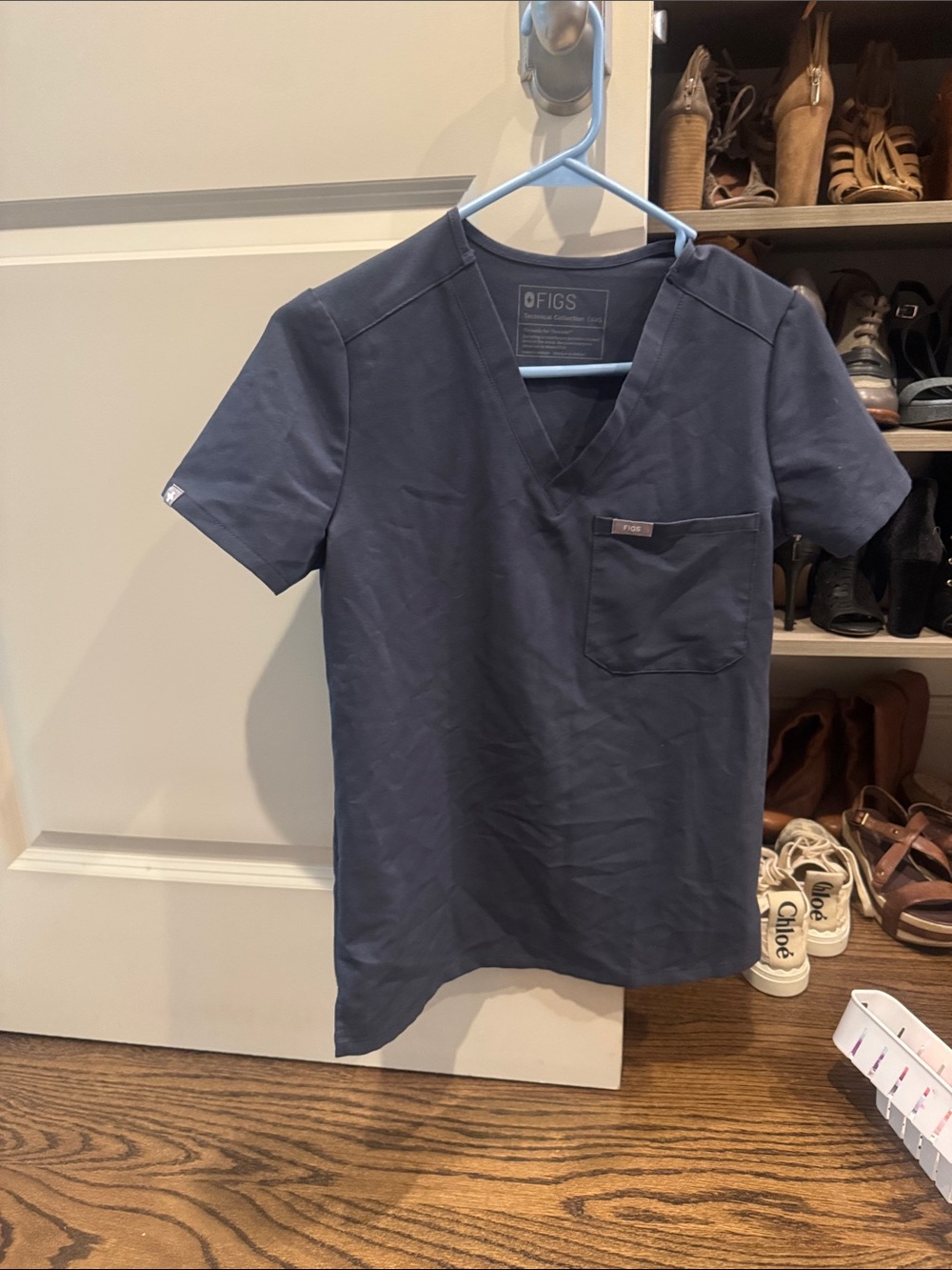 Figs Women’s V-Neck Scrub Top - Navy